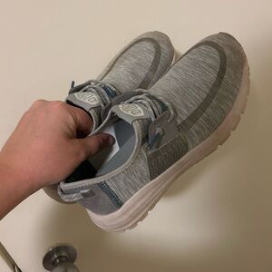 Hey dude tennis shoe